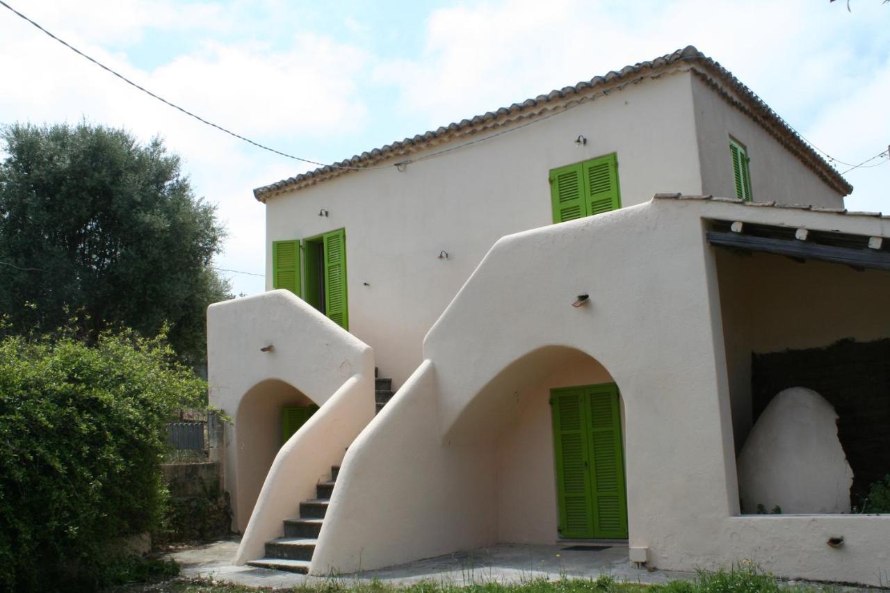 Il Canto Di Kokopelli Country Houses Brattiro Luaran gambar