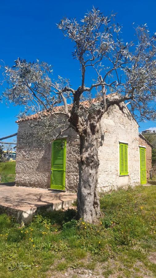 Il Canto Di Kokopelli Country Houses Brattiro Luaran gambar